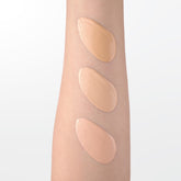 Molvany Glow Slick Cushion (1 Cushion + 1 Refill)