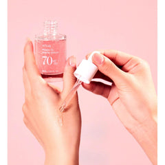 Soonsu Beauty Peach 70 Niacin Serum texture close-up