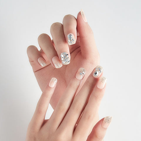 Dashing Diva MagicPress Wedding Ceremony (Regular Round) Nail Tips