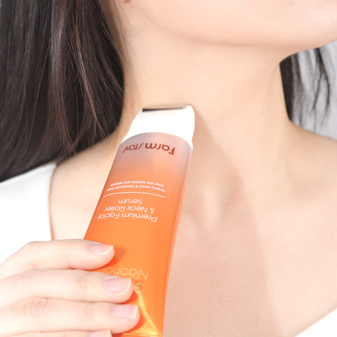 Farmstay Ginseng & Niacinamide Premium Facial & Neck Roller Serum 100ml