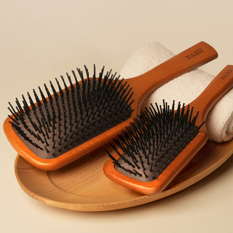 Nard Sensitive Hair 3-Piece Paddle Brush Gift Set (Shampoo 500ml + Treatment 500ml + Paddle Brush M)