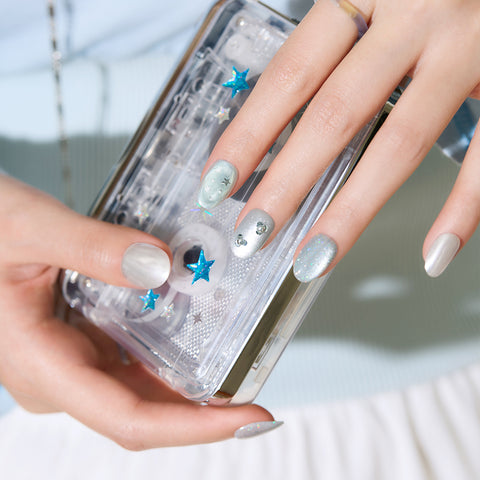 Dashing Diva Magic Press Water Rain (Oval) Nail Tips