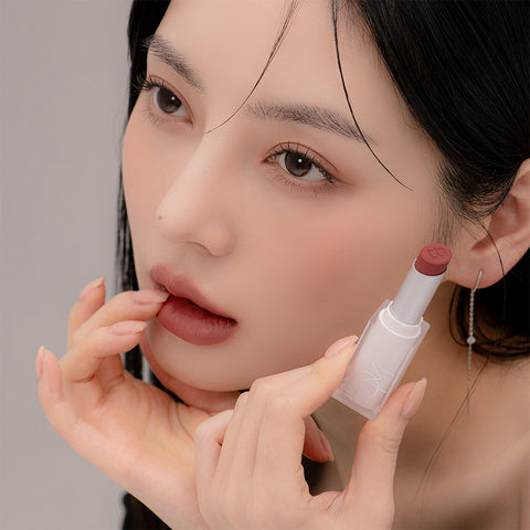 BOM Cloud Blur Lipstick 3.3g 5 Colors (2 Pack)