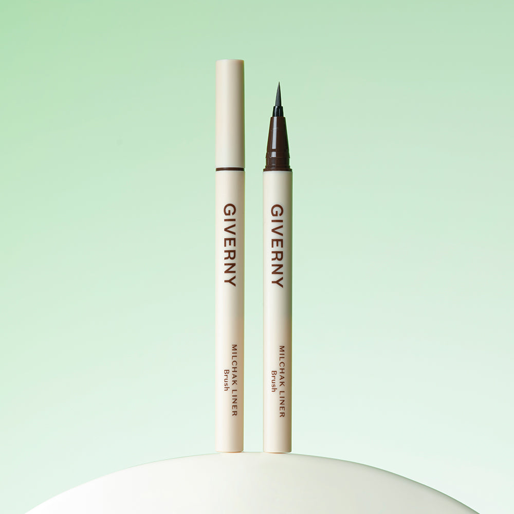 Giverny Close-Fit Brush Liquid Eyeliner 0.6g
