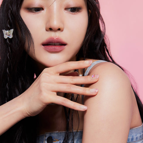 Dashing Diva Magic Press Dreaming Garden (Regular Round) Nail Tips