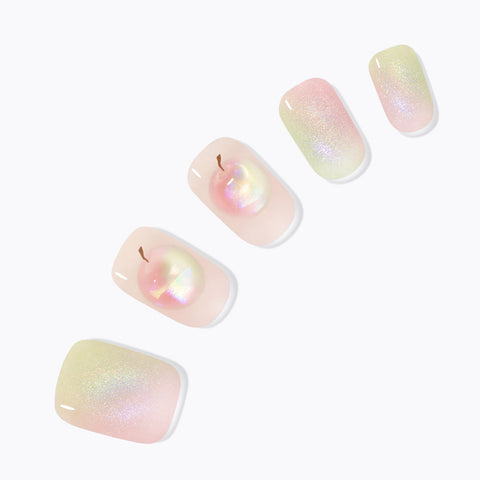 Dashing Diva Magic Press Apple Dew (Regular Round) Nail Tips