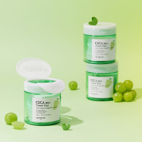 Skinfood Shine Muscat Cica Smooth Hydrating Toner Pads 70P