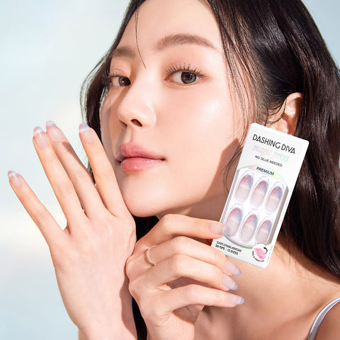 Dashing Diva Magic Press Dusk (Almond) Nail Tips