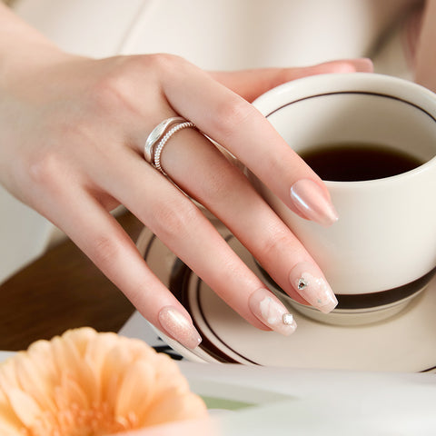 Dashing Diva Magic Press Moonlet (Coffin) Nail Tips