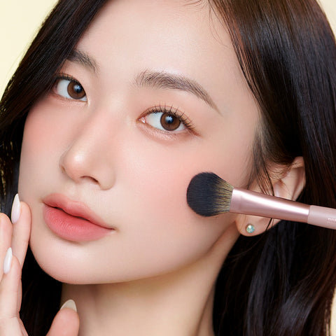 Mude Blusher Brush