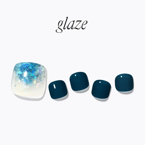 Dashing Diva Glaze Pedicure Turquoise