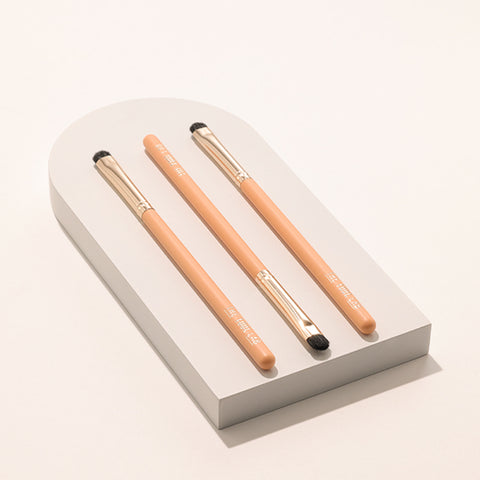 The Tool Lab 209 Defining Eyeshadow Makeup Brush