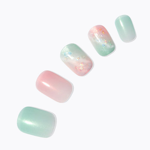 Dashing Diva Magic Press Wavy Marble (Regular Round) Nail Tips
