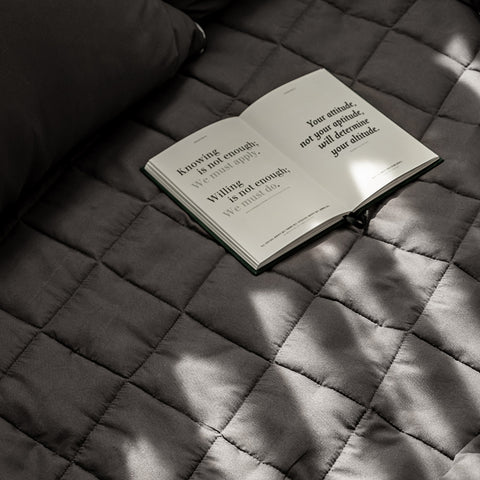 Nard Relaxa Deep Sleep Mattress Pad (Q) White / Charcoal