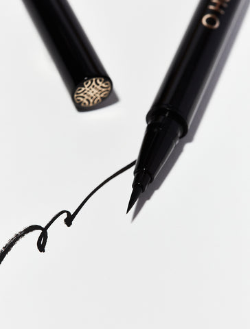 OHUI Real Color Brush Eyeliner Black 10g
