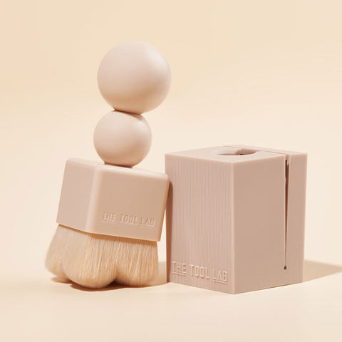 The Tool Lab Stamp Skin-Fit Cushion Glow Set 11g
