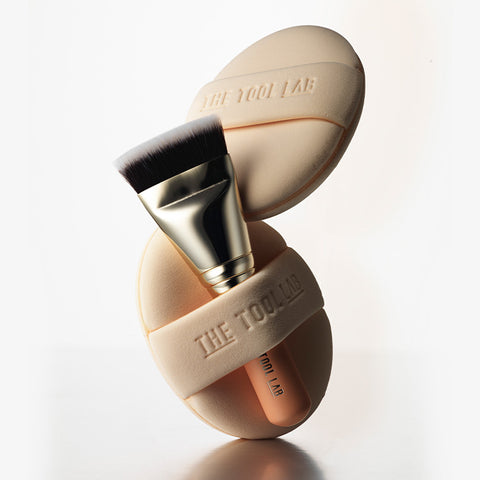 The Tool Lab Close-Fit Cover Duo Cushion Foundation (1 Brush + 2 Puffs + Case)