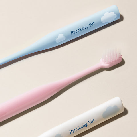 Pyunkang Yul Kids 3-Stage Fine-Bristle Children's Toothbrush 12 Pack (Ages 5+)