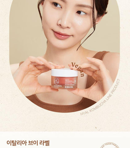 Soonsu Beauty Hyal Kombucha Tea-Tox Cream texture close-up