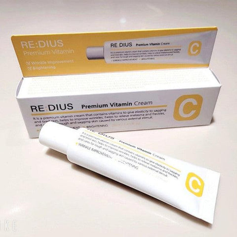 Soonsu Beauty Premium Vitamin Cream side view