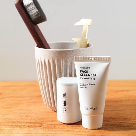 The Tool Lab Sweeping Face Cleanser 20ml (1+1)
