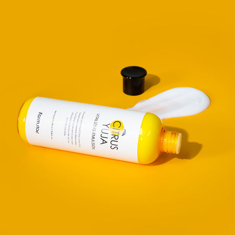 Farmstay Yuja Brightening Toner + Emulsion Set (2-piece)