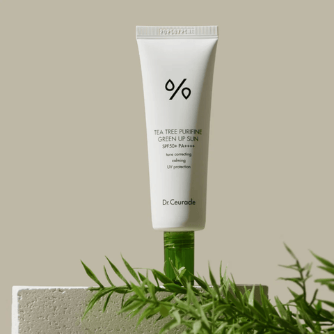 Soonsu Beauty Tea Tree Purifine Green Up Sun texture close-up