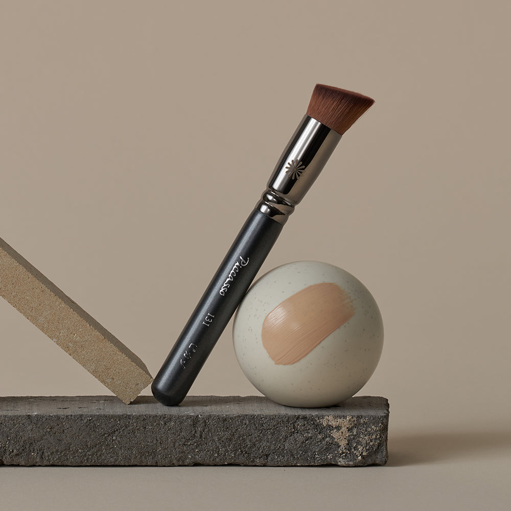 Picasso 131 Pore Foundation Brush 1ea