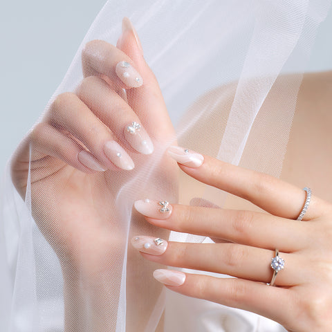 Dashing Diva Magic Press NEW Wedding Nail Set