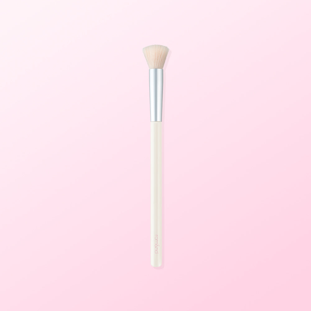 rom&nd Point Volume Brush