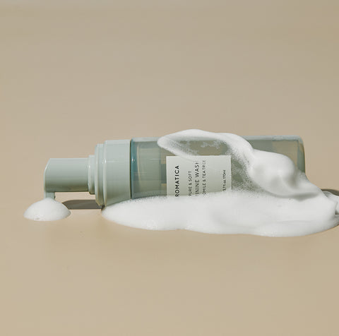 Aromatica Pure & Soft Feminine Cleanser Chamomile & Tea Tree 170ml