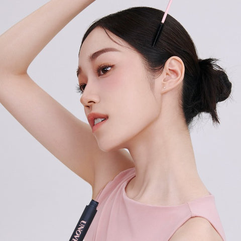UNOVE Frizz Calming Sleek Hair Finishing Stick 10ml