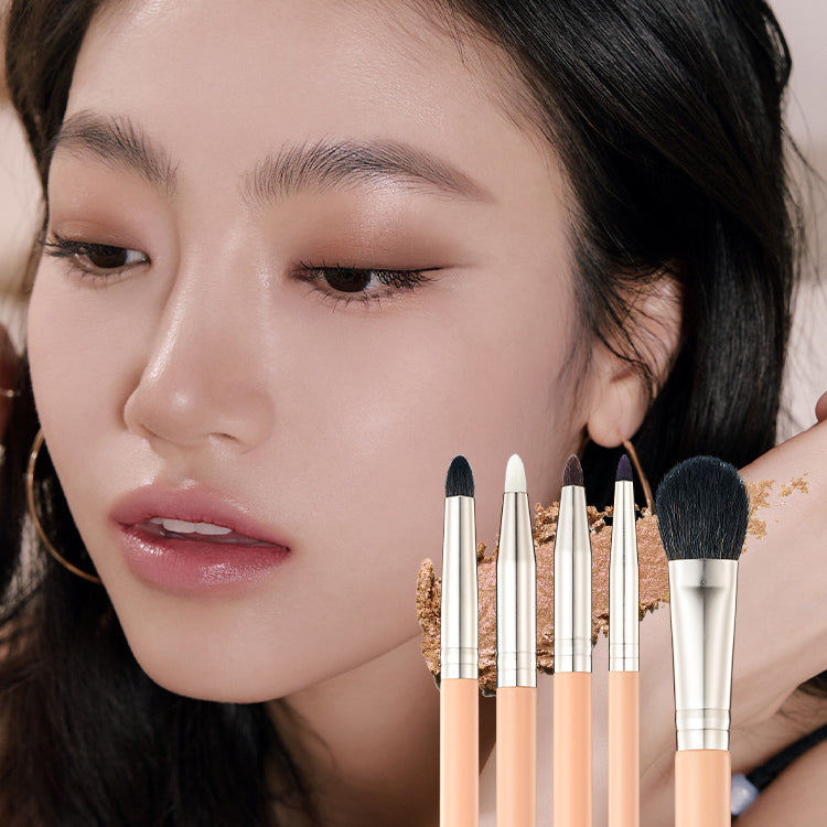 The Tool Lab Happy Rim Eye Blending 5-Piece Brush Set