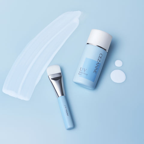 Cezanne Make Keep Base Light Blue + Mini Base Brush 2-Piece Set SPF28 PA++