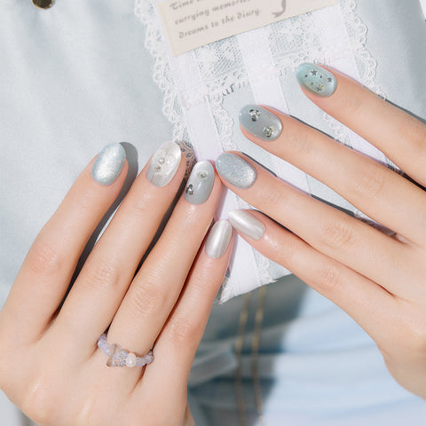 Dashing Diva Magic Press Water Rain (Oval) Nail Tips