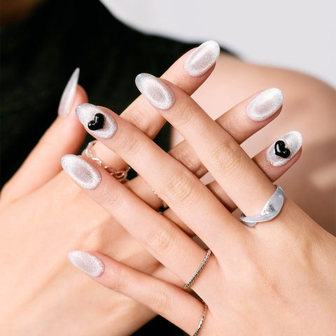 Dashing Diva Magic Press Heart Shade (Almond) Nail Tips