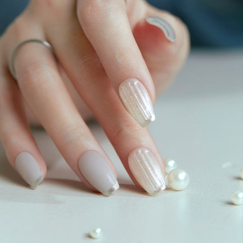 Dashing Diva Magic Press Glass Gray (Coffin) Nail Tips
