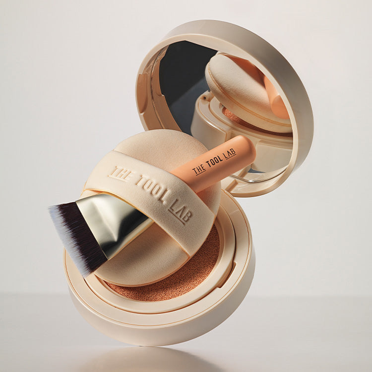 The Tool Lab Close-Fit Cover Duo Cushion Foundation (1 Brush + 2 Puffs + Case)