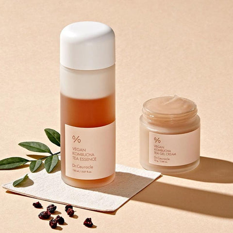 Soonsu Beauty Vegan Kombucha Tea Gel Cream texture close-up