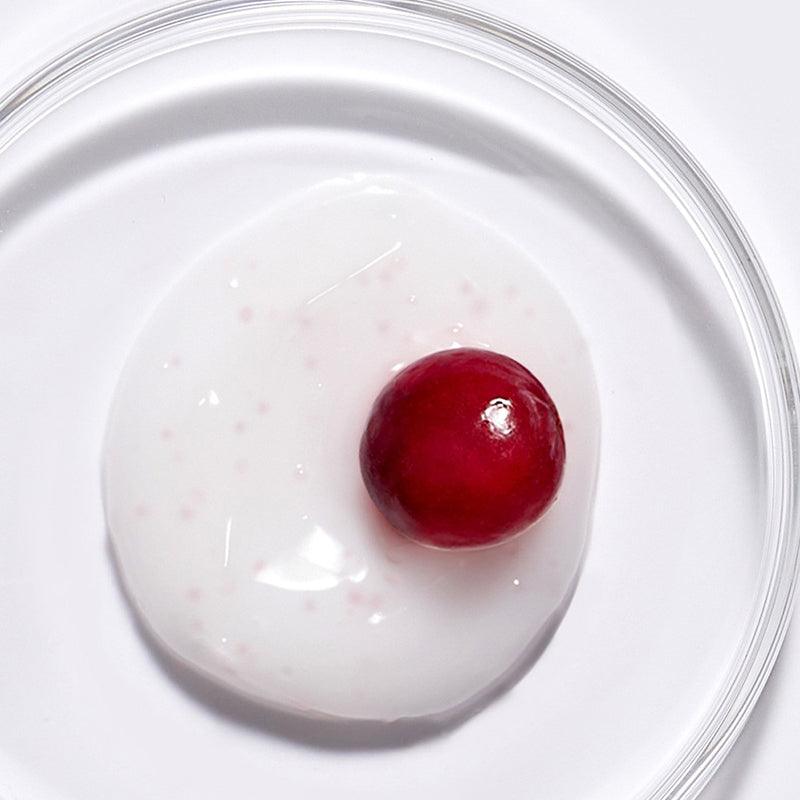 Soonsu Beauty Vegan Active Berry Lifting Cream texture close-up