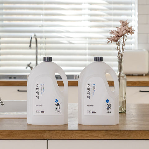 Clio Saenghwalmulga Kitchen Detergent 4.2L (2 Bottles, Choose Scent) - Lemon Mint or Basil Herb