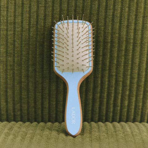 L'ador Detangle Paddle Brush (Blue)