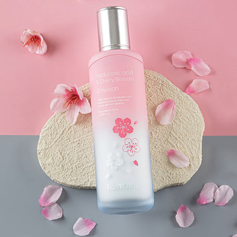 Farmstay Hyaluronic Acid & Cherry Blossom Emulsion 120ml