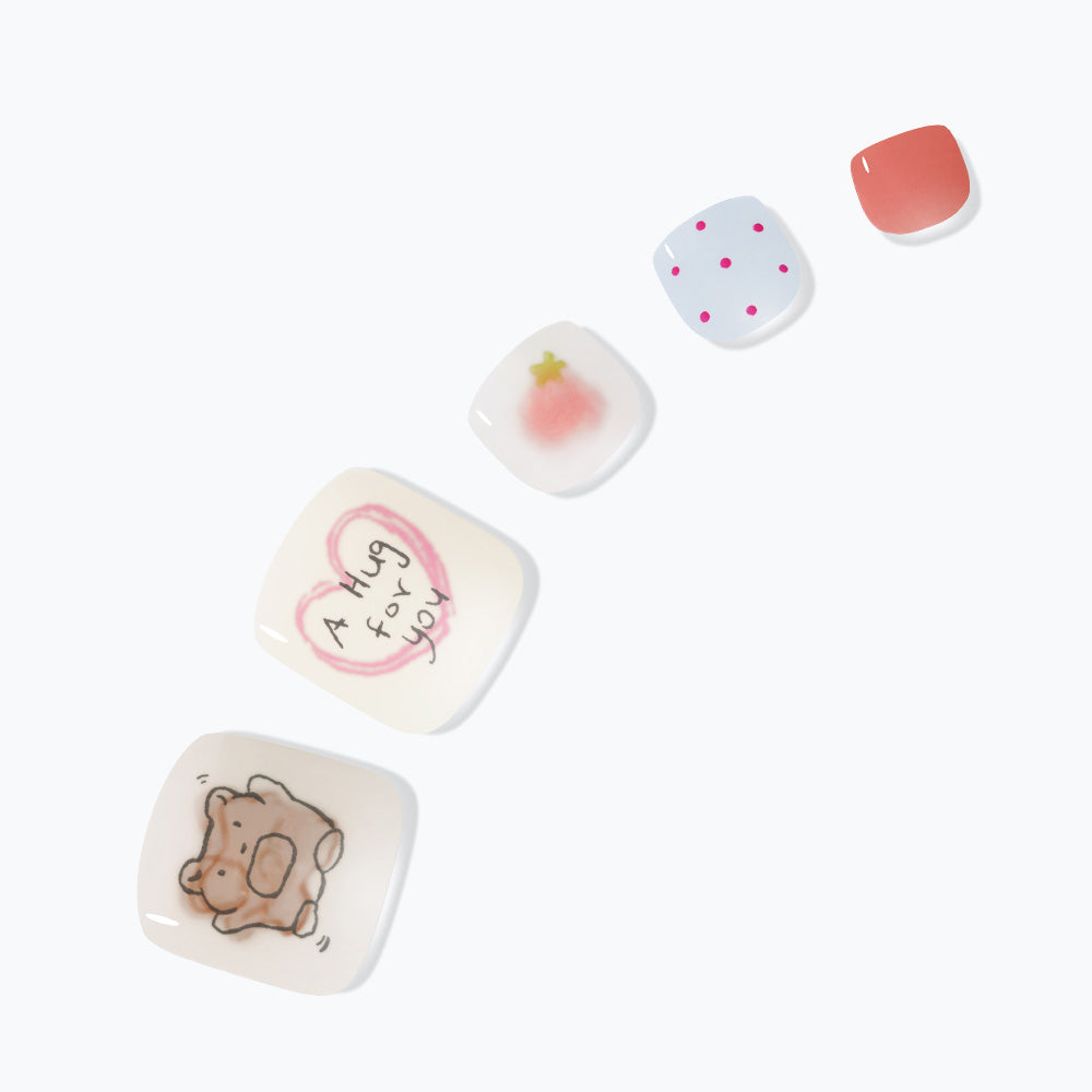 Dashing Diva Magic Press Pedicure Hug Bear