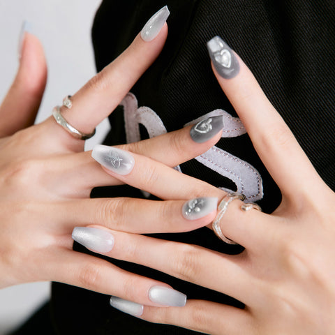 Dashing Diva Magic Press Silver Wish (Coffin) Nail Tips