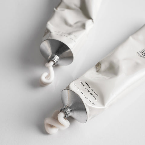 The Saem Urban Breeze Perfume Hand Cream (Fall in Flower)