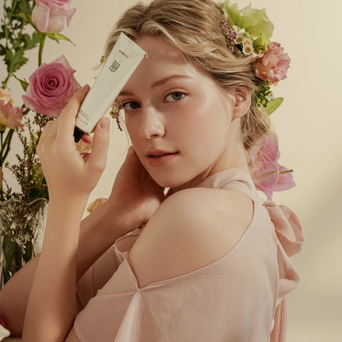 The Saem Urban Breeze Perfume Hand Cream (Fall in Flower)