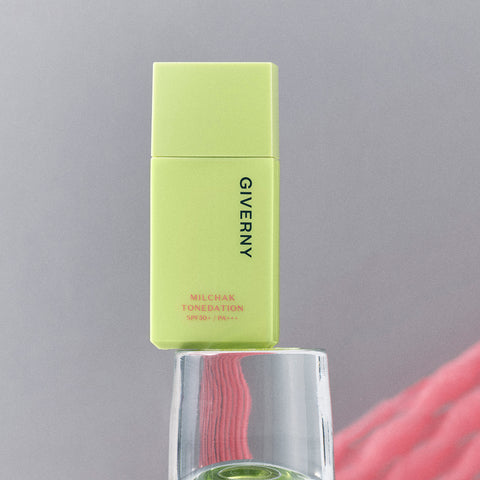 Giverny Close-Fit Tone-dation SPF50 PA+++ 30ml