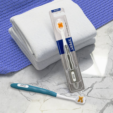 Clio Expert White Care Fluoride Toothbrush 4+4 (Soft Ultra-Fine Bristles)