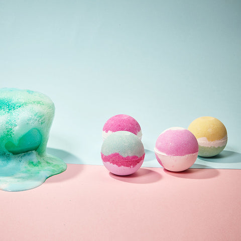 Kundal Bubble & Sparkling Bath Bomb 4 Pack Set 200g